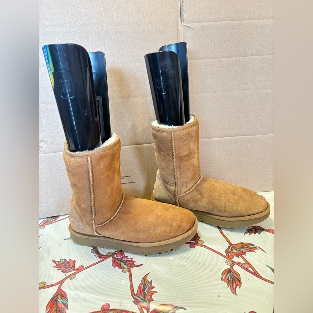 Women’s Ugg classic short II boot chestnut - Picture 3 of 15